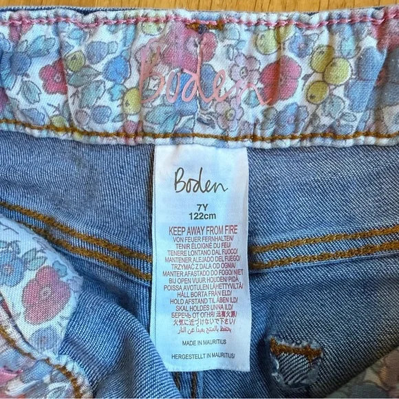EUC Boden Girls Flower Embroidered Jeans - Picture 6 of 7
